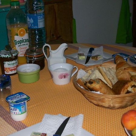 La Coupe D'Or Bed & Breakfast Braud-et-Saint-Louis ภายนอก รูปภาพ